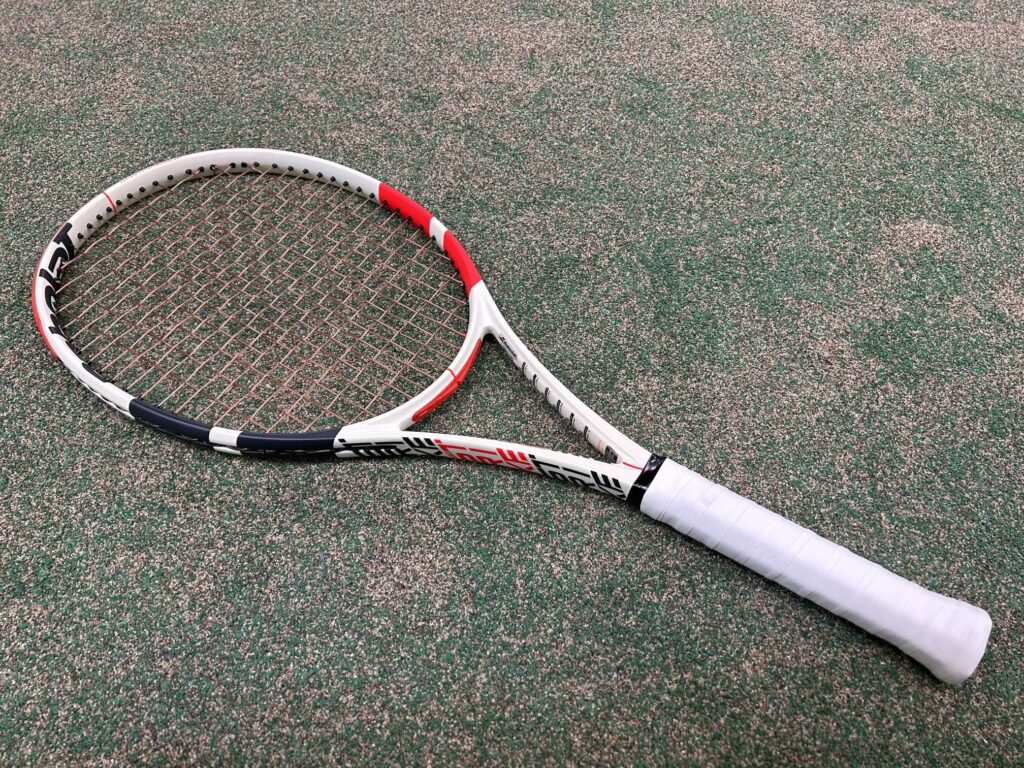 (新作)バボラ ピュアストライクツアー テニスラケット] バボラ ピュアストライク ツアー