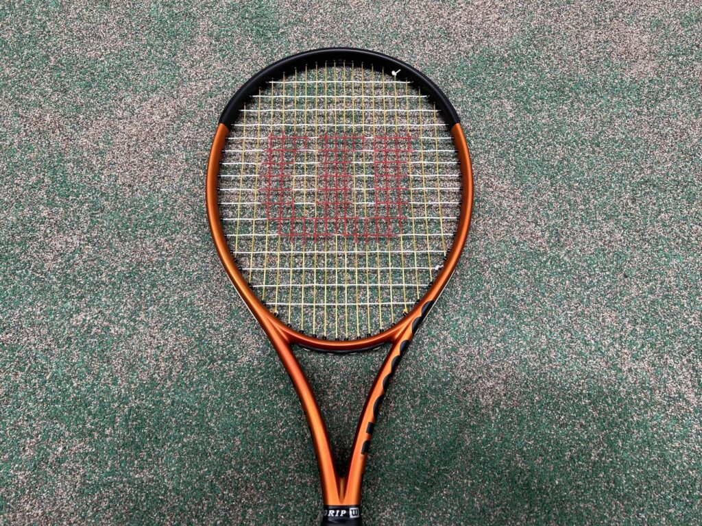 ウイルソン Wilson テニスラケット バーン 100S V4.0 BURN 100S V4.0 WR044811 ウィルソンバーンテニスラケット ついにベールを脱いだWilson新テニス